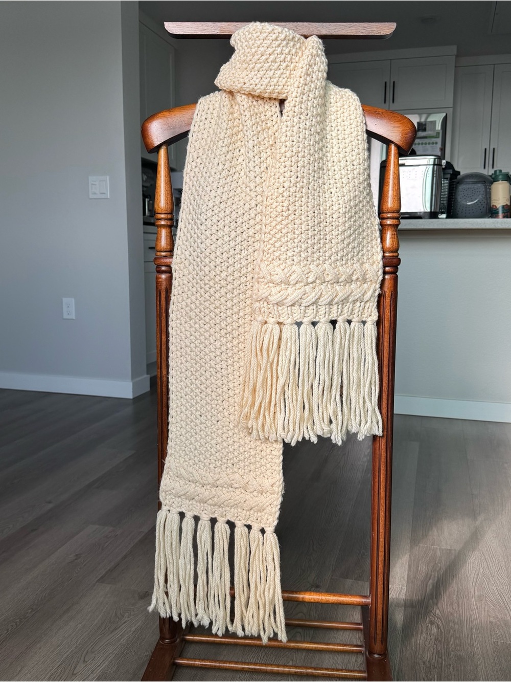 Banana Republic 100% Wool Chunky Knit Scarf Ivory Cream Fringe Long Winter Scarf